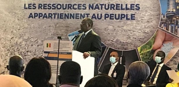 Recettes issues des hydrocarbures: « Elles ne serviront pas à augmenter les salaires » (Macky Sall)