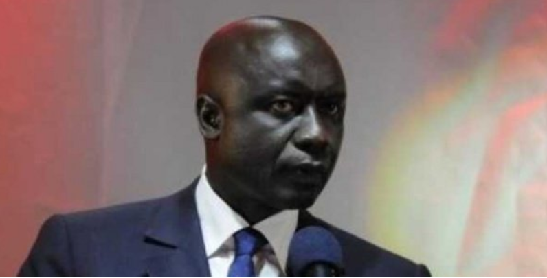 Le violent tacle de Bara GAYE à Idrissa SECK: « Mbourou ak Soow bi la wa Thiès meunoul digérer »