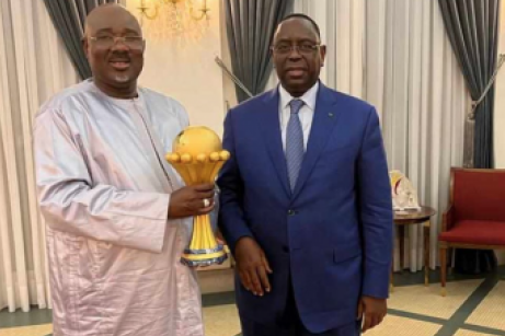 Farba Ngom, Macky Sall et le trophée de la Coupe d’Afrique