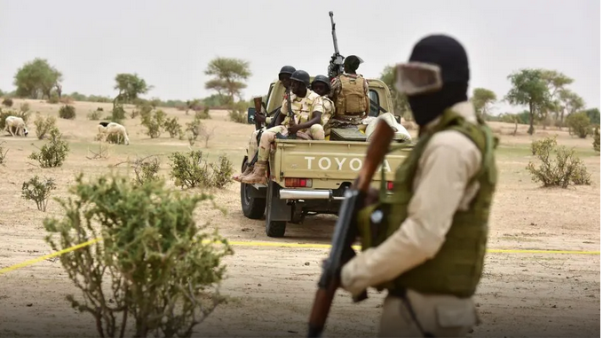 Niger: sept policiers et quatre soldats tués dans deux attaques