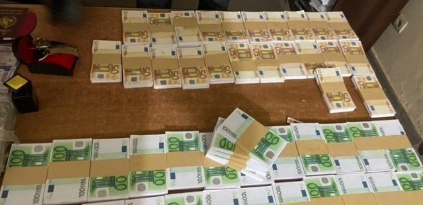 Une fraude bancaire très sophistiquée lui fait perdre plus de 14 millions…