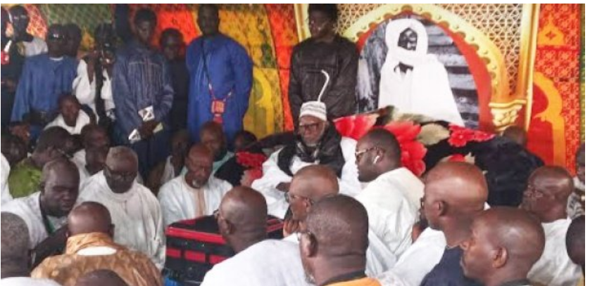 Grand ziar Hizbut Tarqiyyah: Youssou Diop remet un adiyah de 400 millions F cfa à Serigne Mountakha