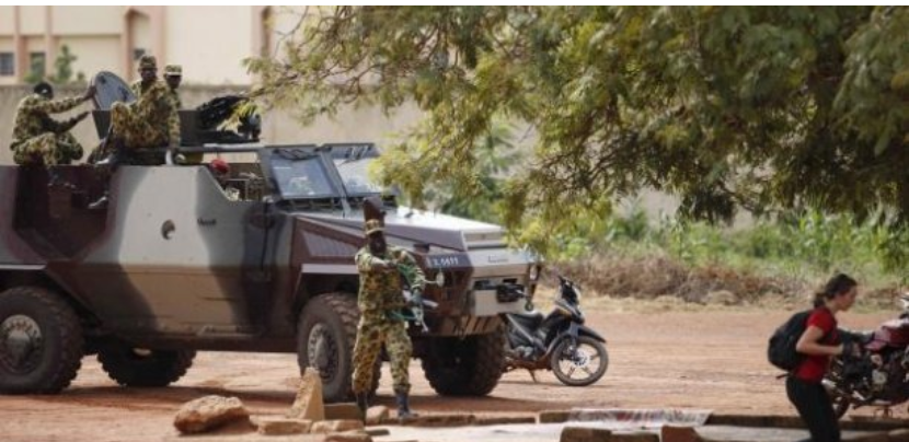 Burkina Faso : au moins dix gendarmes tués dans une attaque