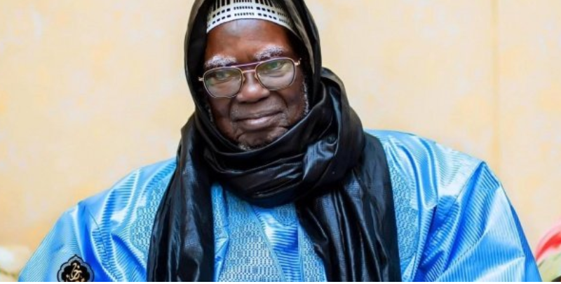 Visite : Serigne Mountakha Mbacké à Paris par vol spécial