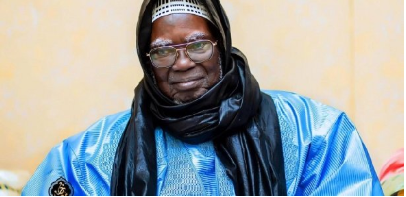 Visite : Serigne Mountakha Mbacké à Paris par vol spécial