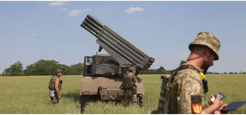 Guerre en Ukraine, en direct : Volodymyr Zelensky affirme que Kiev a « un potentiel important pour infliger de nouvelles pertes » à l’armée russe