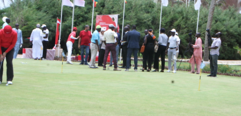 Dakar : L’ambassadeur d’Indonésie réunit les professionnels du golf autour d’un tournoi