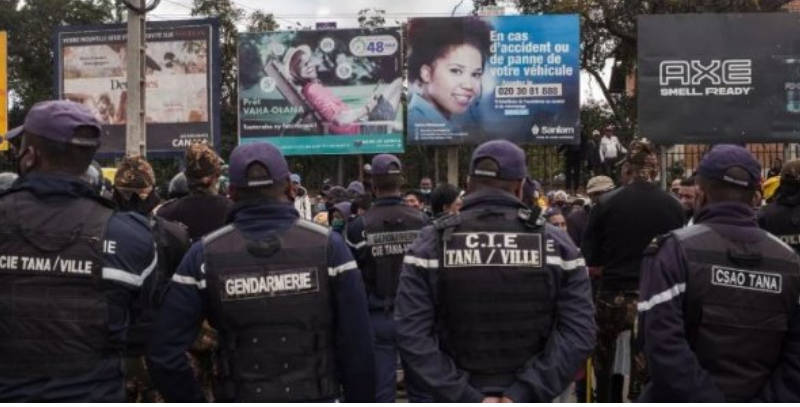 Madagascar : la police ouvre le feu sur des civils, 14 morts