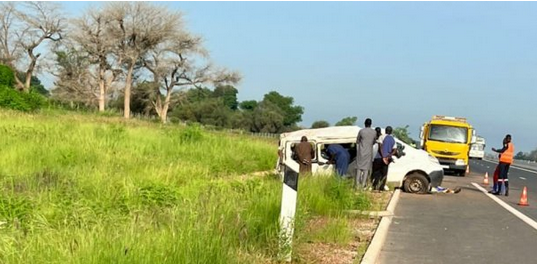 Autoroute Ila Touba : Deux morts dans l’accident d’un minibus convoyant des Modou-Modou au magal