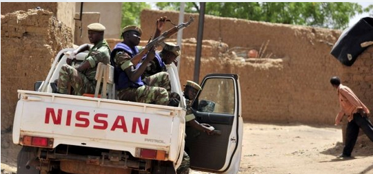 Attaques au Burkina : au moins neuf morts dont sept civils