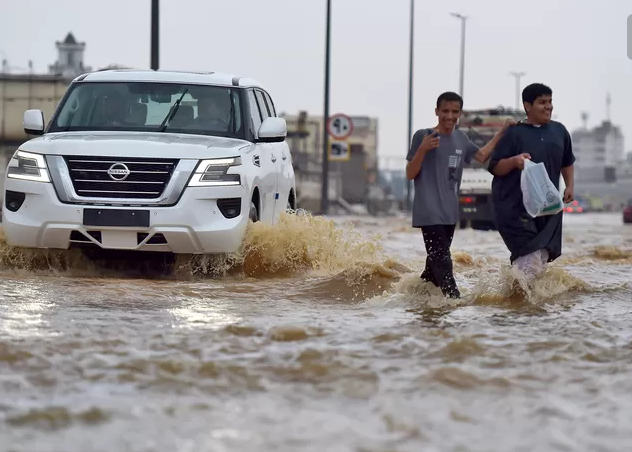 La route vers La Mecque fermée à cause des pluies torrentielles en Arabie saoudite