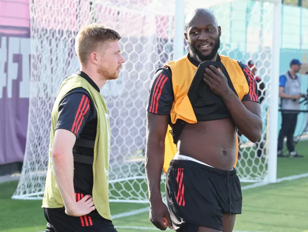 Tous les Diables à l’entraînement à la veille du duel face au Maroc