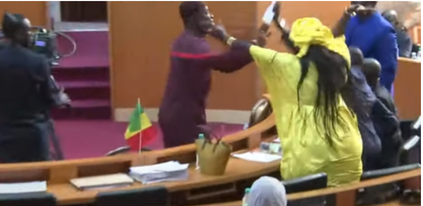 Affaire Amy Ndiaye : les députés Massata Samb et Mamadou Niang déclarés fugitifs si…