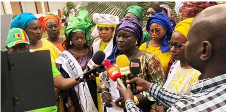 Rôles des femmes dans la société : Samm Sunu Sénégal porte-étendard