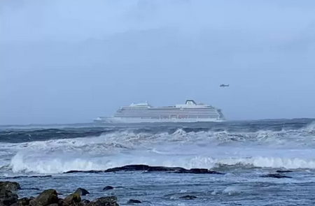 Des centaines de touristes bloqués sur un bateau “trop sale” pour accoster