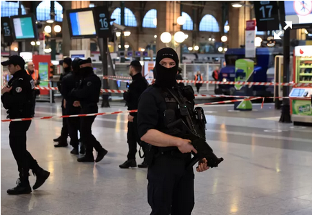 Agression de la gare du Nord à Paris: le suspect en garde à vue pour tentative d’assassinat