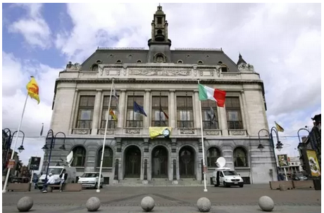 La Ville de Charleroi se déclare “ville antifasciste”