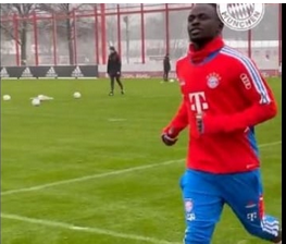 Bayern : Sadio Mané reprend la course, à trois semaines du match à Paris