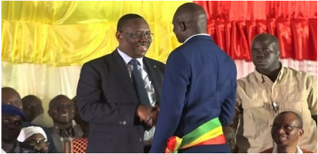 Macky Sall met en garde les Maires et souligne l’exception Babacar Diop