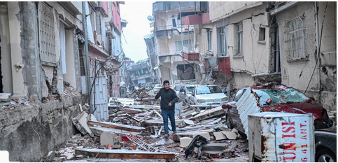 Turquie: 3 nouveaux rescapés sortis des ruines plus de 260 heures après le séisme