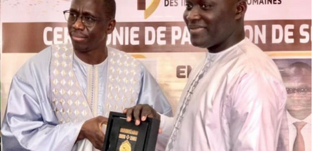 Passation de service à la Direction des Impôts : Bassirou Samba Niasse transmet le témoin à Abdoulaye Diagne