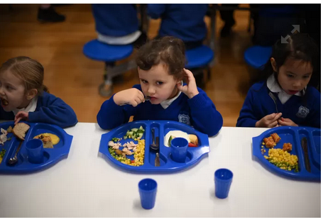 Des repas gratuits pour tous les écoliers londoniens dès la rentrée 2023