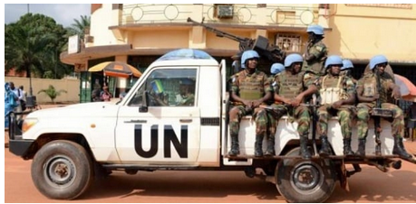 Mali: trois Casques bleus tués par une bombe artisanale