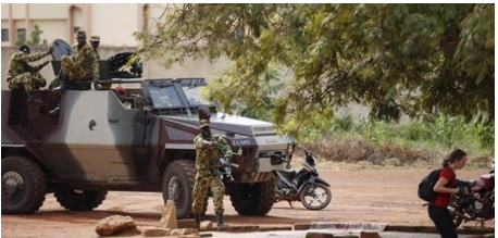 Burkina: une ONG accuse l’armée d’avoir tué au moins 25 civils