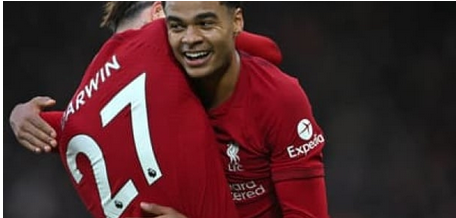 Liverpool inflige une défaite historique à Manchester United