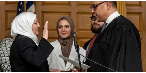 États-Unis : Nadia Kahf devient la première juge à porter le hijab