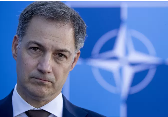 Un équilibre délicat à maintenir pour De Croo: “Plein soutien à l’Ukraine sans entrer en guerre avec la Russie”