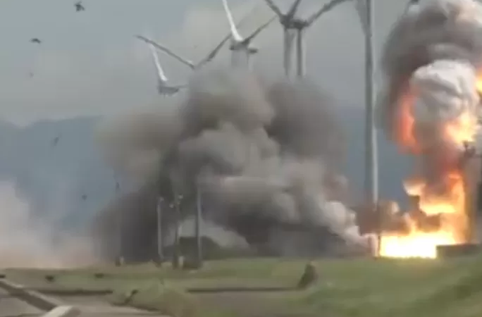 L’explosion spectaculaire du moteur d’une fusée japonaise lors d’un essai au sol