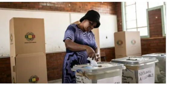 Elections au Zimbabwe: une quarantaine d’observateurs arrêtés