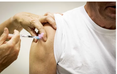 Déjà plus de 700.000 vaccins contre le Covid-19 administrés en un mois