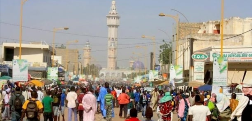 Maintenir Touba dans la République