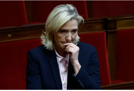 Marine Le Pen renvoyée en correctionnelle pour détournements de fonds publics