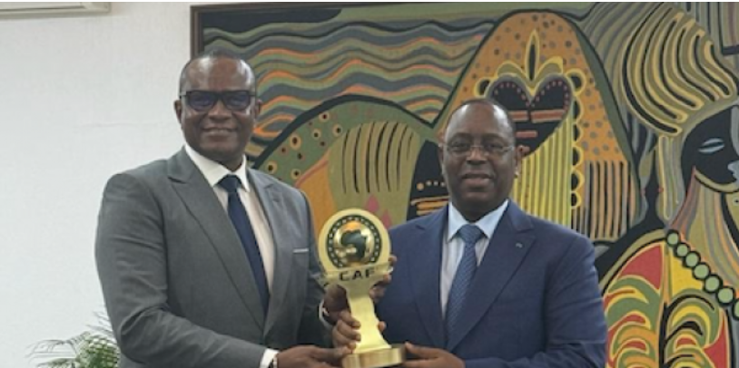 CAF Awards : Macky Sall a reçu son trophée