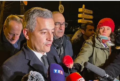 Gérald Darmanin admet “un ratage” dans le suivi “psychiatrique” de l’auteur présumé de l’attentat au couteau à Paris