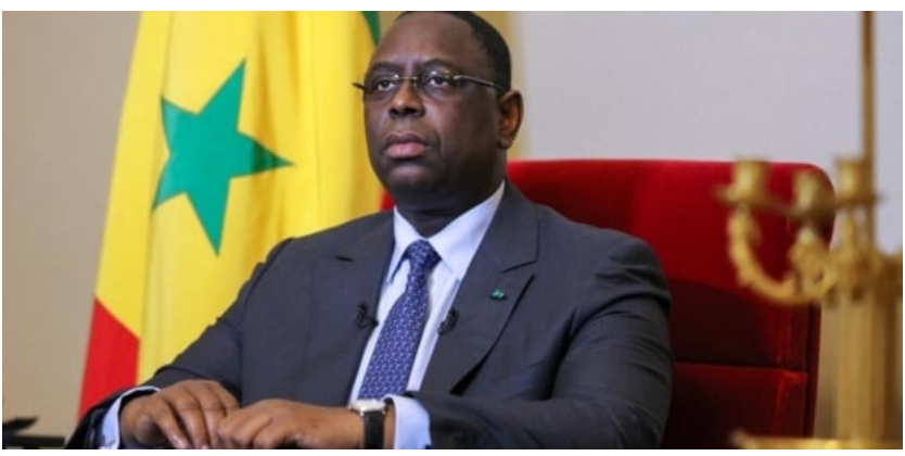 Présidentielle : Macky Sall va-t-il céder à la pression de Karim Wade ou couper la poire en deux ?