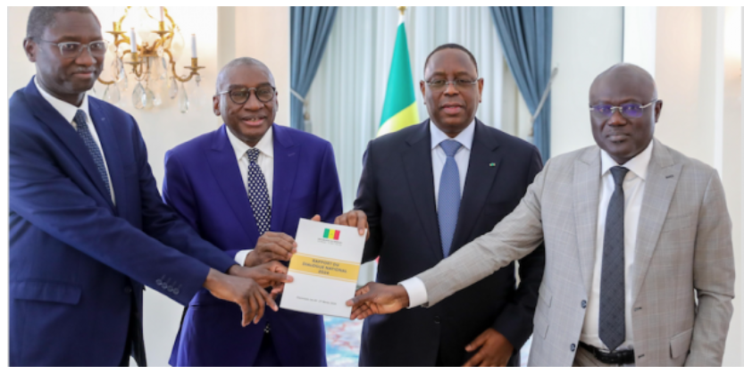 Macky Sall a reçu le rapport du Dialogue National