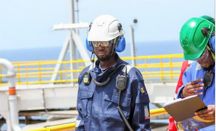 Pétrole sénégalais : La descente du Pr. Diomaye au niveau de la plateforme pétrolière