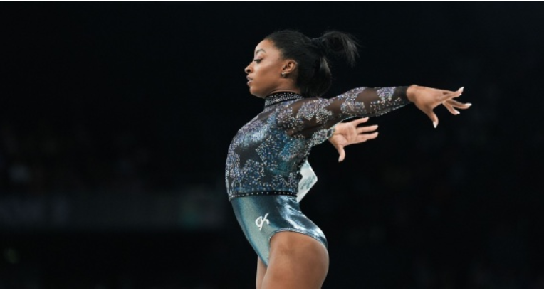 Gymnastique : Biles remporte son 2e or à Paris, au concours général individuel