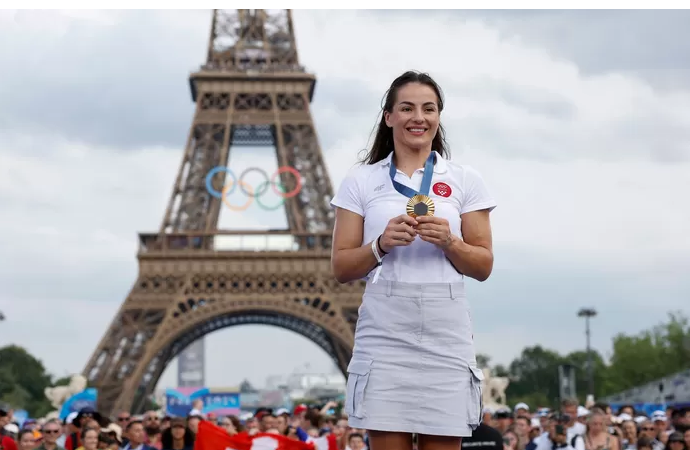 Le père d’une championne olympique en garde à vue pour agression sexuelle