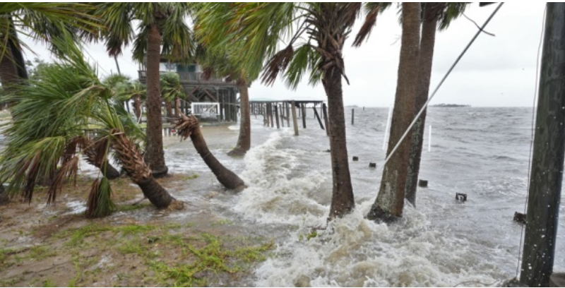 Tempête Debby aux Etats-Unis: au moins quatre morts et des risques d’inondations « catastrophiques »