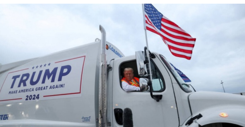 Elections américaines 2024 : Donald Trump fait campagne dans un camion-poubelle après les propos de Joe Biden sur les «ordures» trumpistes