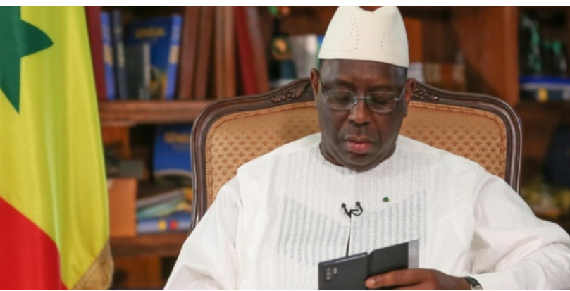 Macky Sall, un ancien président en télécampagne