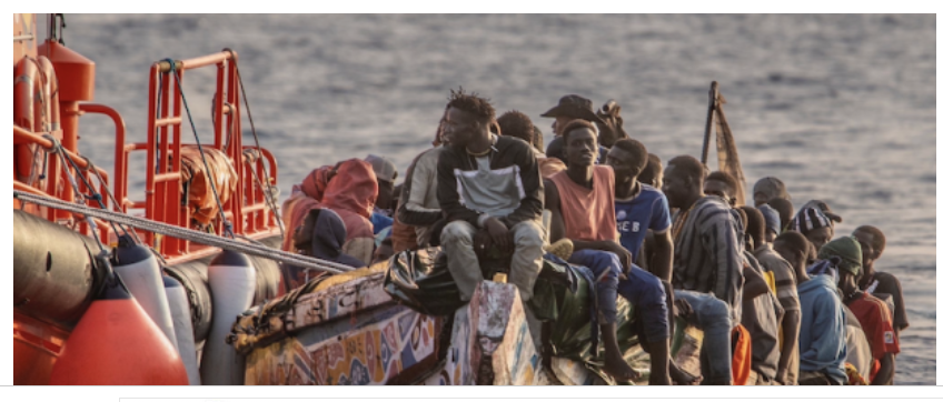 Hierro: Arrivée d’une pirogue de 136 personnes en provenance du Sénégal dont 40 femmes et beaucoup d’enfants