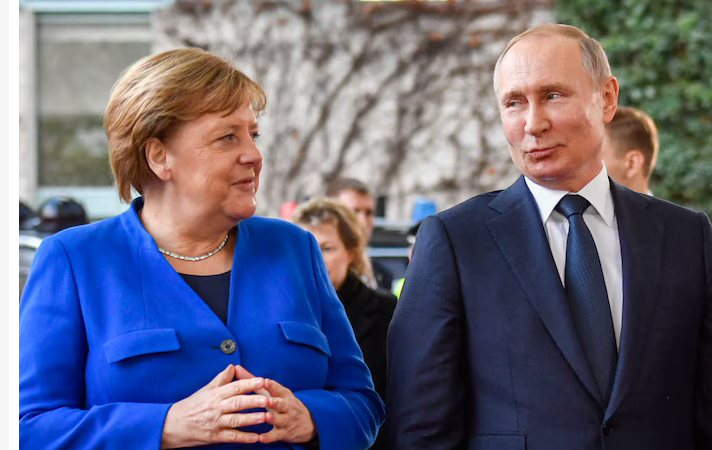 Angela Merkel se confie sur Vladimir Poutine: “Il l’a admis, il a menti”