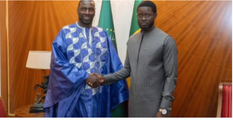 Vision Sénégal 2050 : L’acteur Omar Sy reçu au Palais de la République