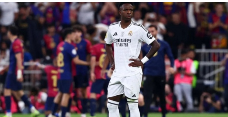 Real Madrid: crispations et rumeurs de départ après le remplacement de Vinicius face au Barça